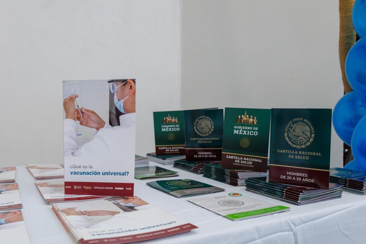 Solo necesitas tu Cartilla Nacional de Salud para vacunarte de forma gratuita. Foto: Especial