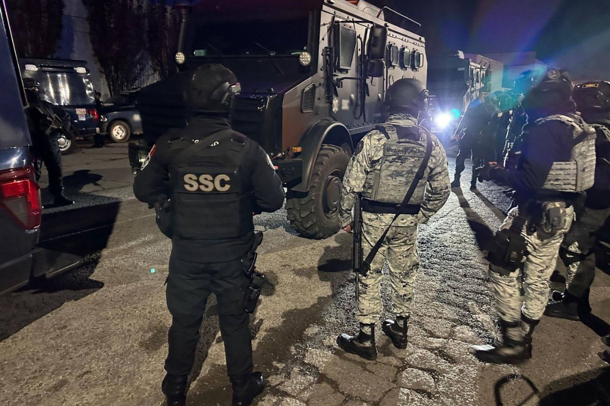 Los 60 reclusos fueron concentrados bajo fuertes medidas de seguridad. Foto: @GabSeguridadMX