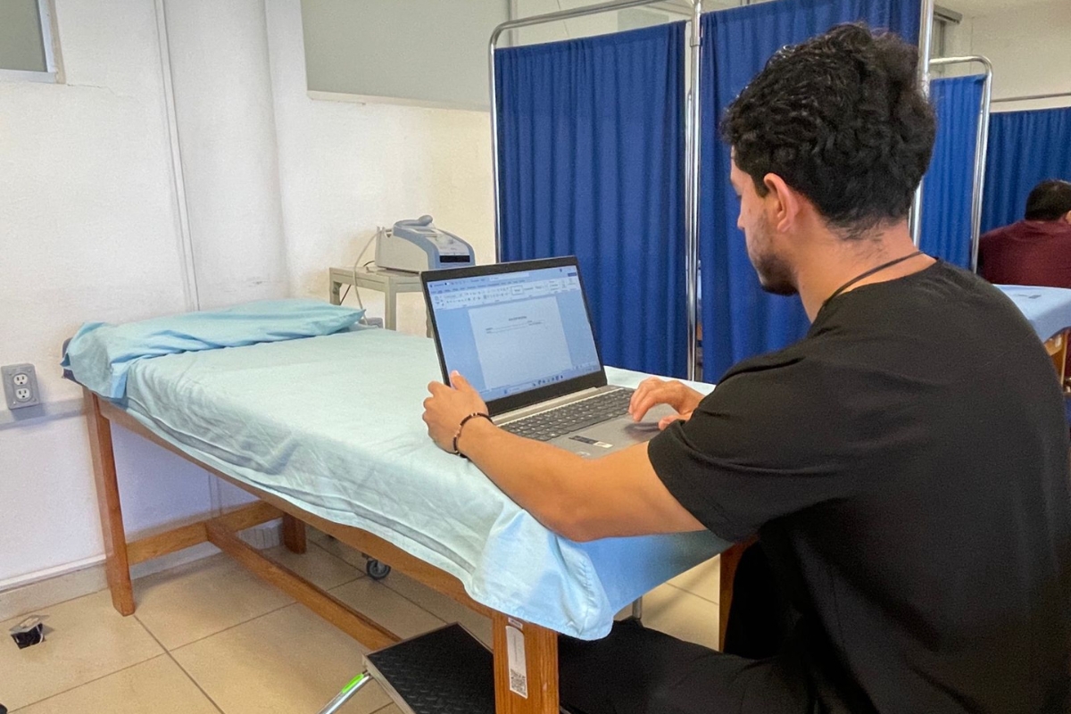 Diplomado en fisioterapia ortopédica de Johns Hopkins llega a la UPSRJ