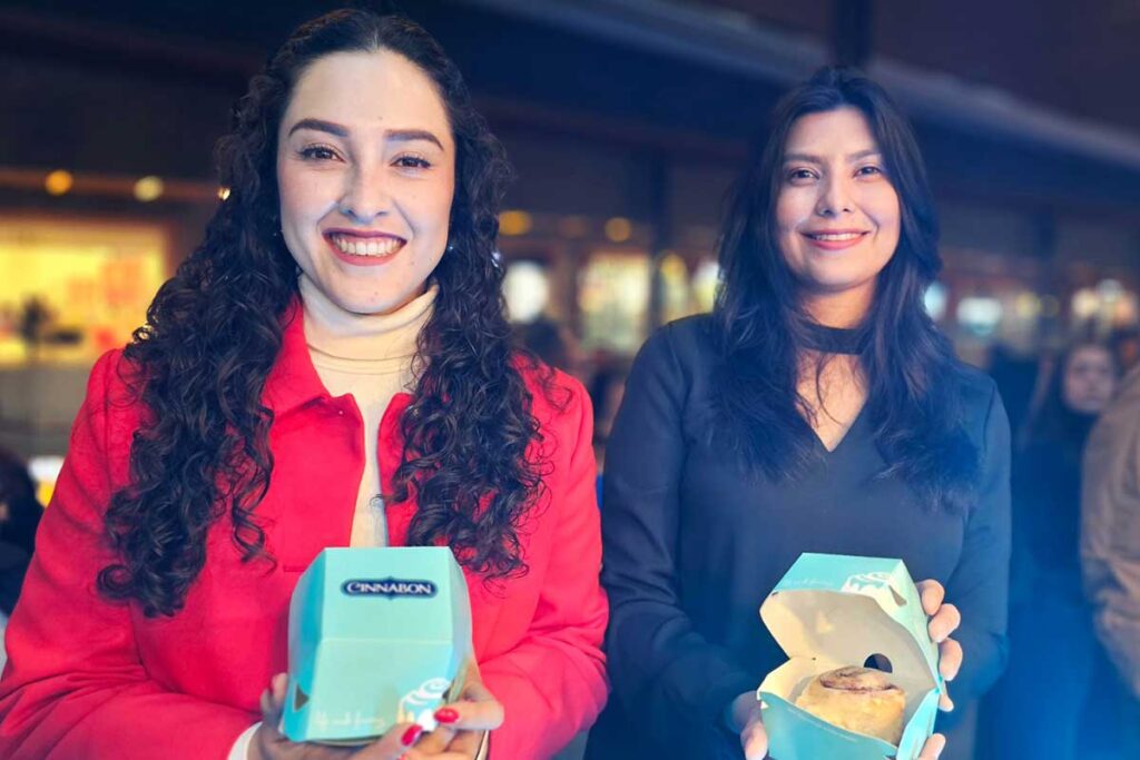 Cinnabon inauguró su tercera sucursal en Antea en medio de una fiesta de sabores