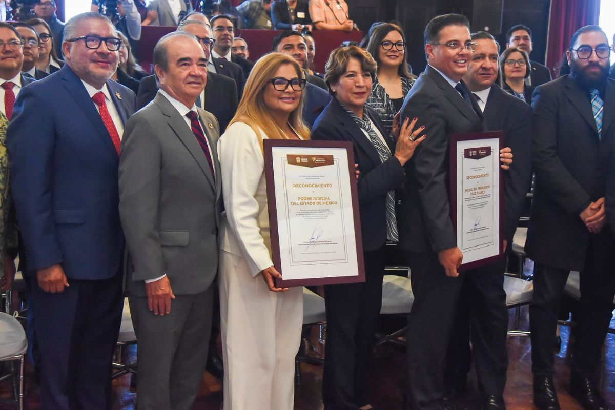 Magistradas y magistrados fueron reconocidos por su compromiso con la justicia. Foto: Especial