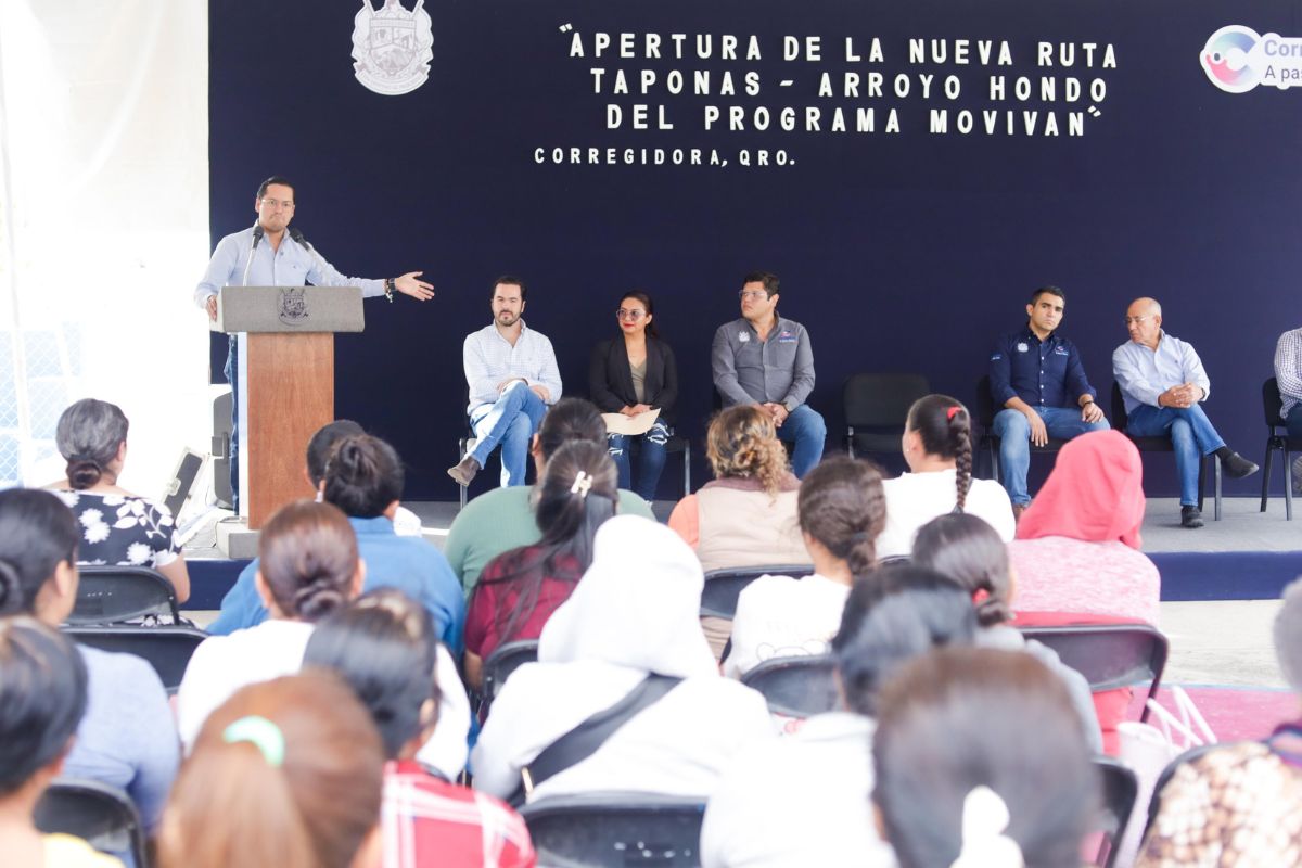 Chepe Guerrero presenta la nueva Ruta 13 de Movivan que beneficia a la comunidad de Taponas. Foto: Especial