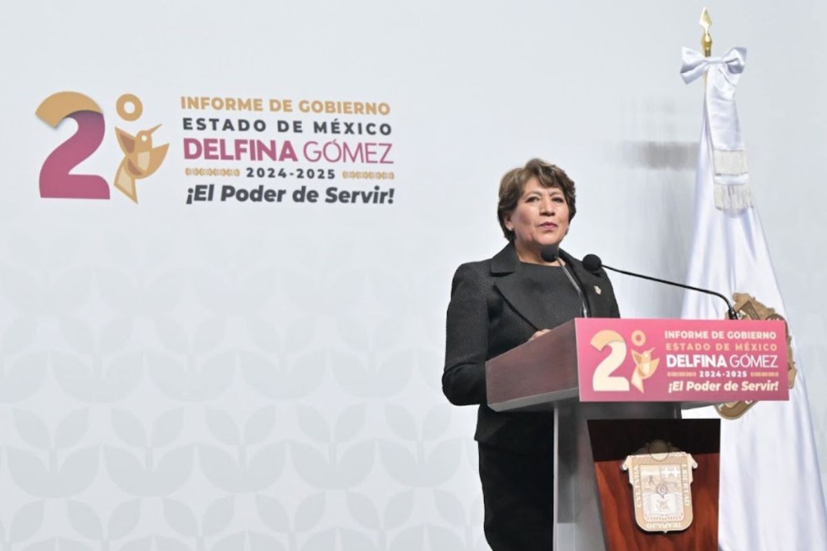 Delfina Gómez hace historia como la primera mujer en gobernar el Estado de México bajo los principios de la Cuarta Transformación. Foto: Especial