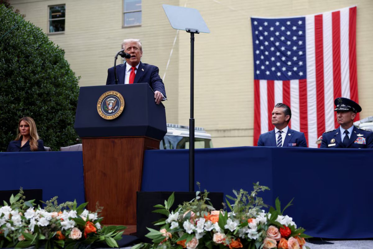 Trump y Melania encabezaron la ceremonia en el Pentágono por el 11-S. Foto: Especial