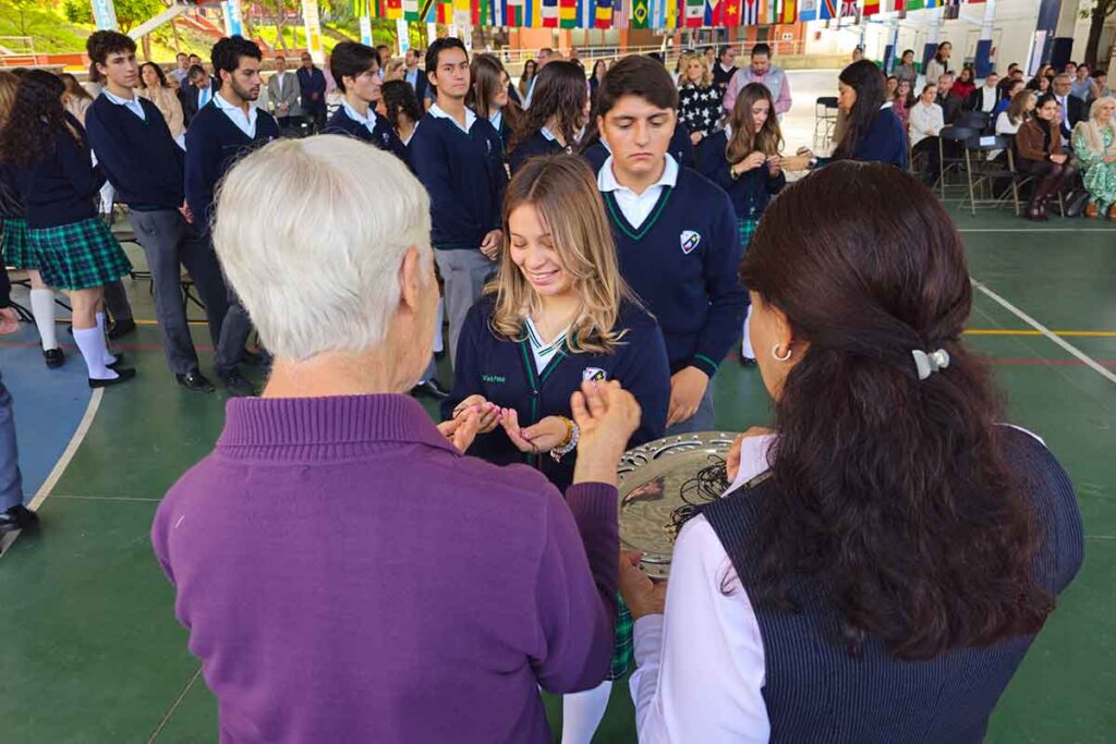 Alumnos de la generación 2022–2025 del Instituto Asunción Querétaro celebraron su graduación rodeados de familiares y amigos