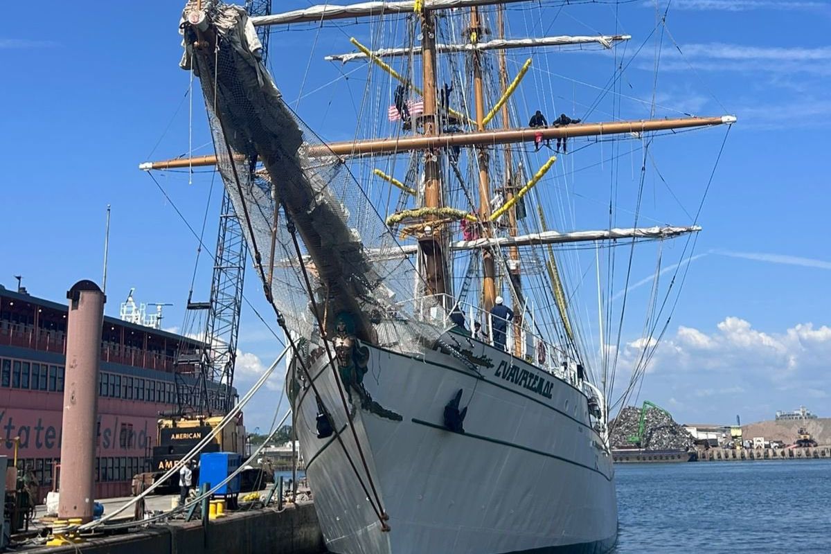 El Buque Escuela Cuauhtémoc retomó pruebas de navegación en Nueva York. Foto: Especial