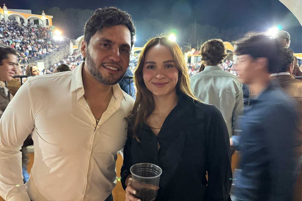Provincia Juriquilla festejo el grito de Independencia con una gran corrida de toros