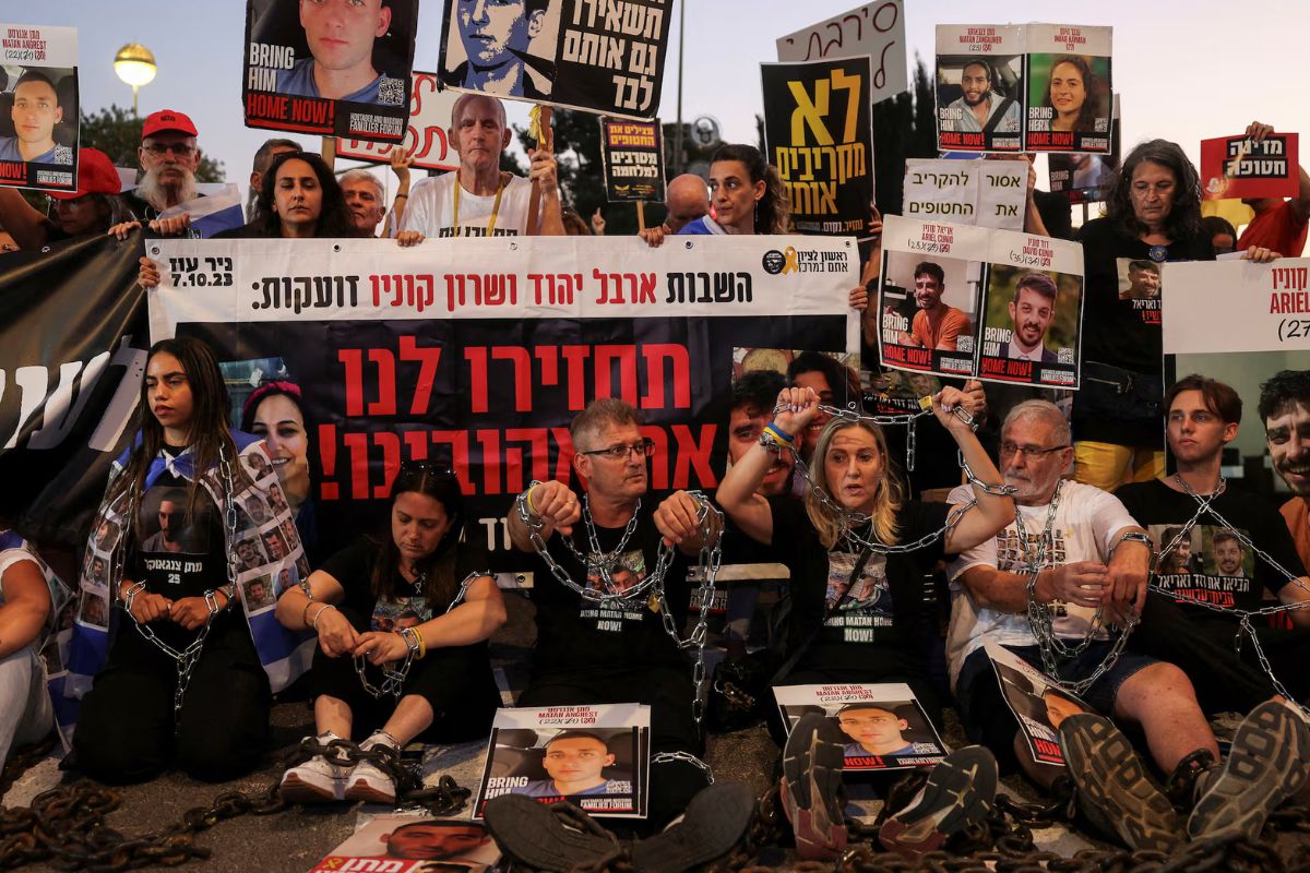 Protestas y actos de memoria en Israel recuerdan el ataque de Hamas del 7-O. Foto: Especial