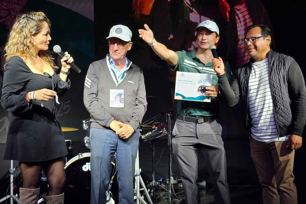La edición 68 del Torneo Anual de Golf del Club Campestre de Querétaro comenzó con la tradicional fiesta de rompehielos