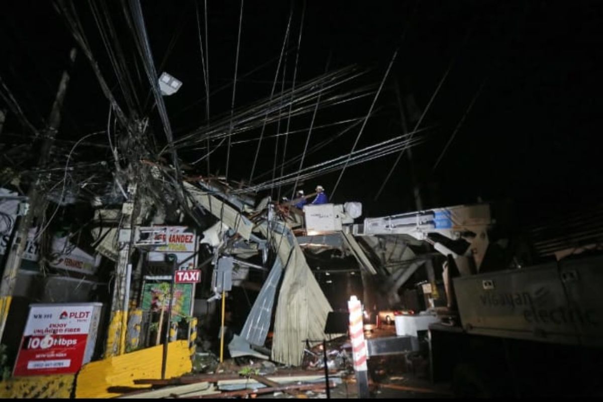 Daños significativos en infraestructura y servicios esenciales tras el temblor. Foto: Especial