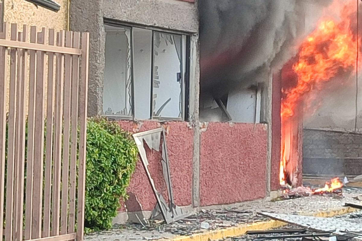 La emergencia activó protocolos de seguridad y respuesta inmediata en la unidad habitacional. Foto: Especial