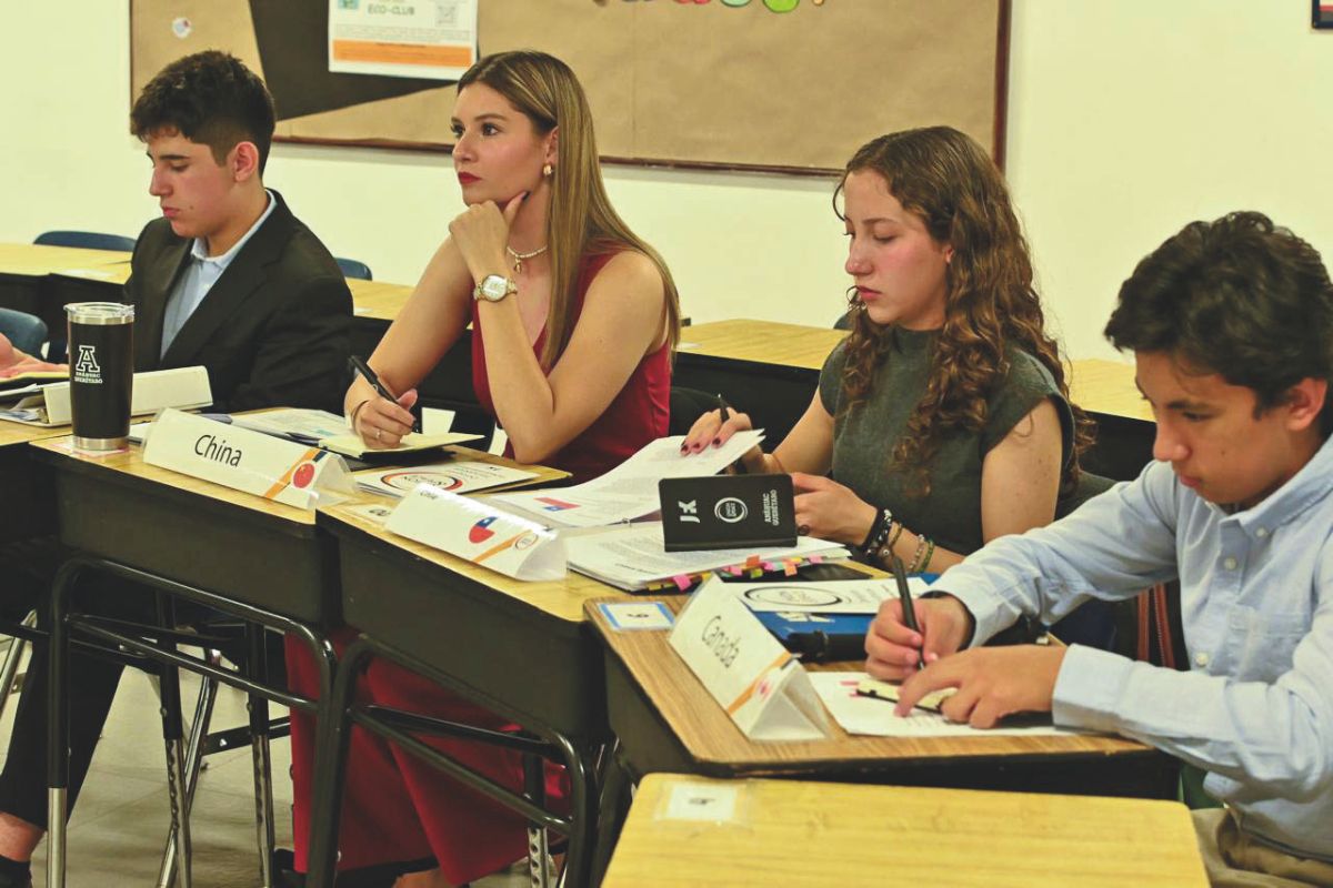 JFK School impulsa liderazgo estudiantil con modelo ONU