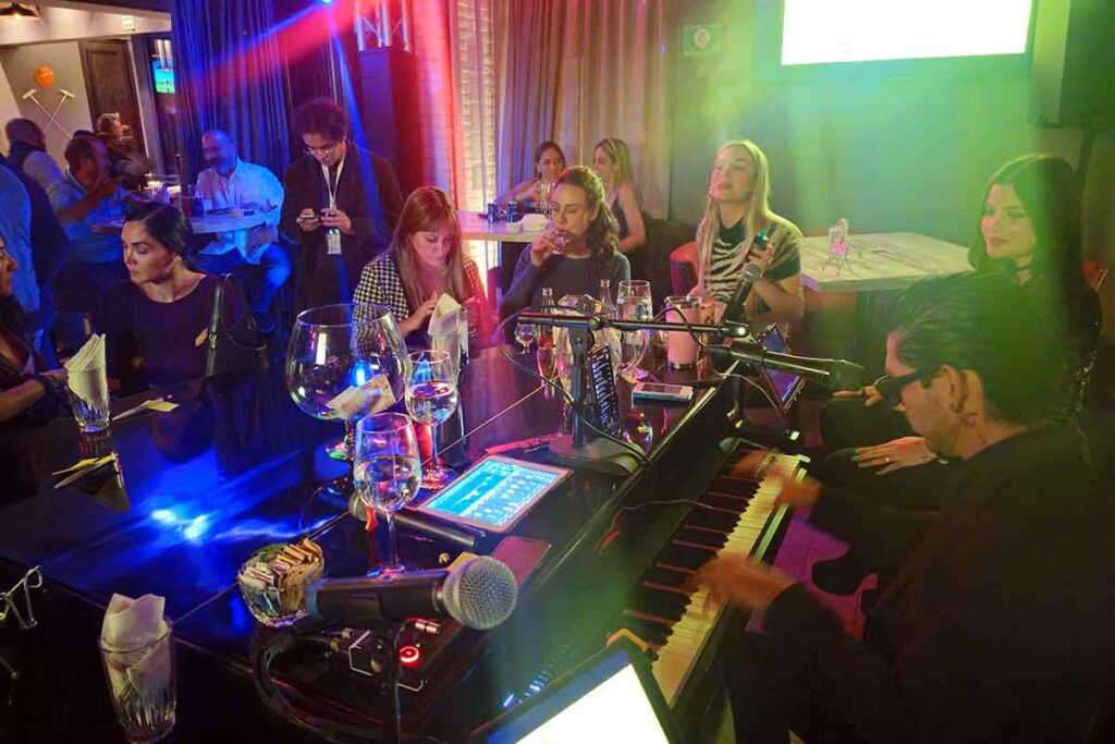 La Dolfina abre sus puertas en La Nueva Bocha, mezclando noches inolvidables, la cocina argentina y la música en vivo y el karaoke