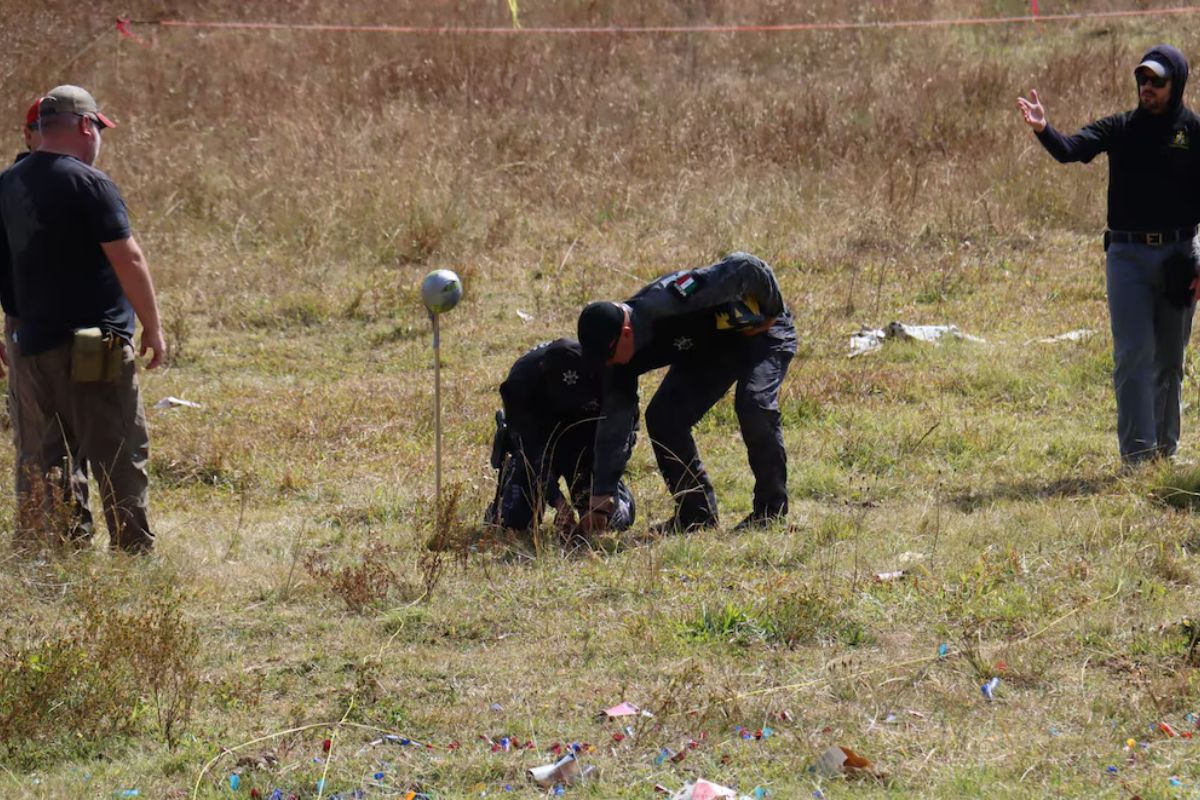 Agentes del FBI y SSP Michoacán durante entrenamiento en campo. Foto: SSP Michoacán