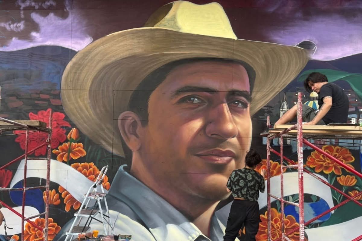Detalles hiperrealistas buscan mantener vivo el legado del alcalde. Foto: Especial