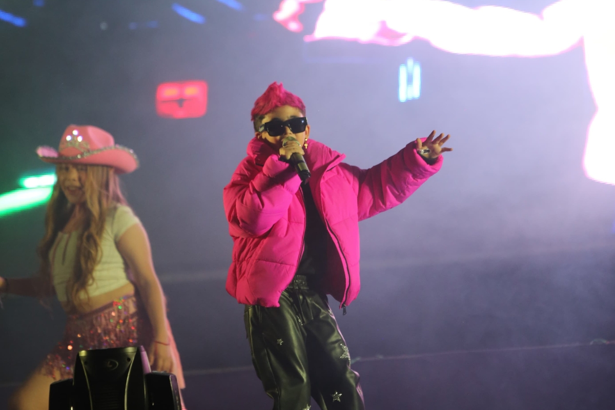 Guerreras K-Pop llena el Auditorio Arteaga en un espectáculo vibrante que conquista al público