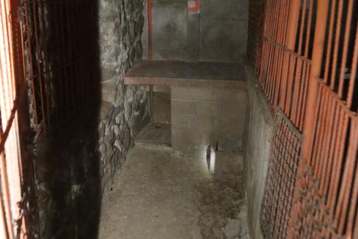 Falta de ventilación y luz natural dentro de las instalaciones. Foto: Gobierno de CDMX