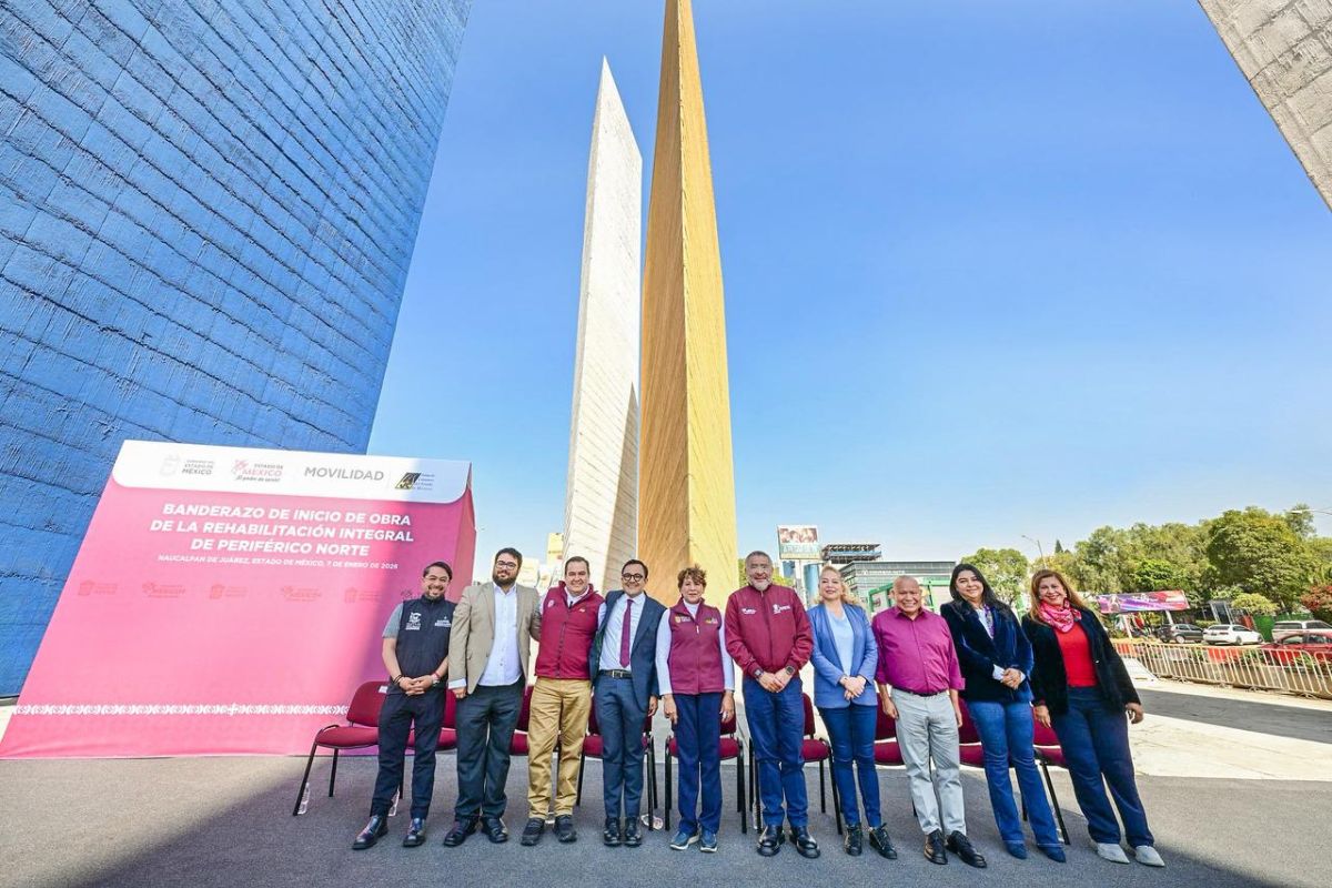 Delfina Gómez encabeza el arranque de la reconstrucción del Periférico Norte. Foto: Especial