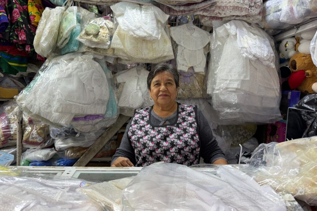 Mercado Escobedo Niño Dios