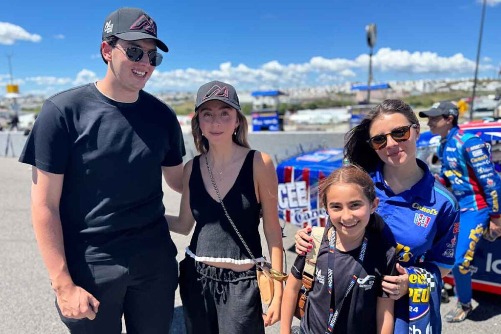 El Autódromo de Querétaro vivió la onceava fecha y el inicio de los playoffs con la Nascar México Series en una tarde de emociones