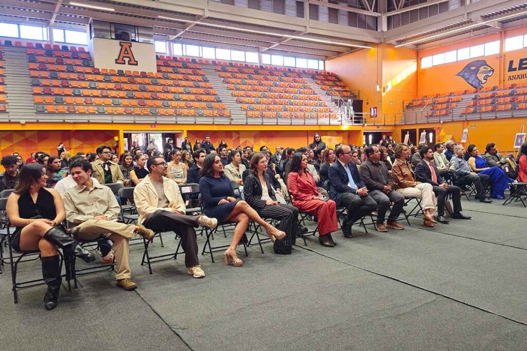 La Universidad Anáhuac Querétaro celebró el décimo aniversario y las nuevas instalaciones del Departamento de Arte y Cultura