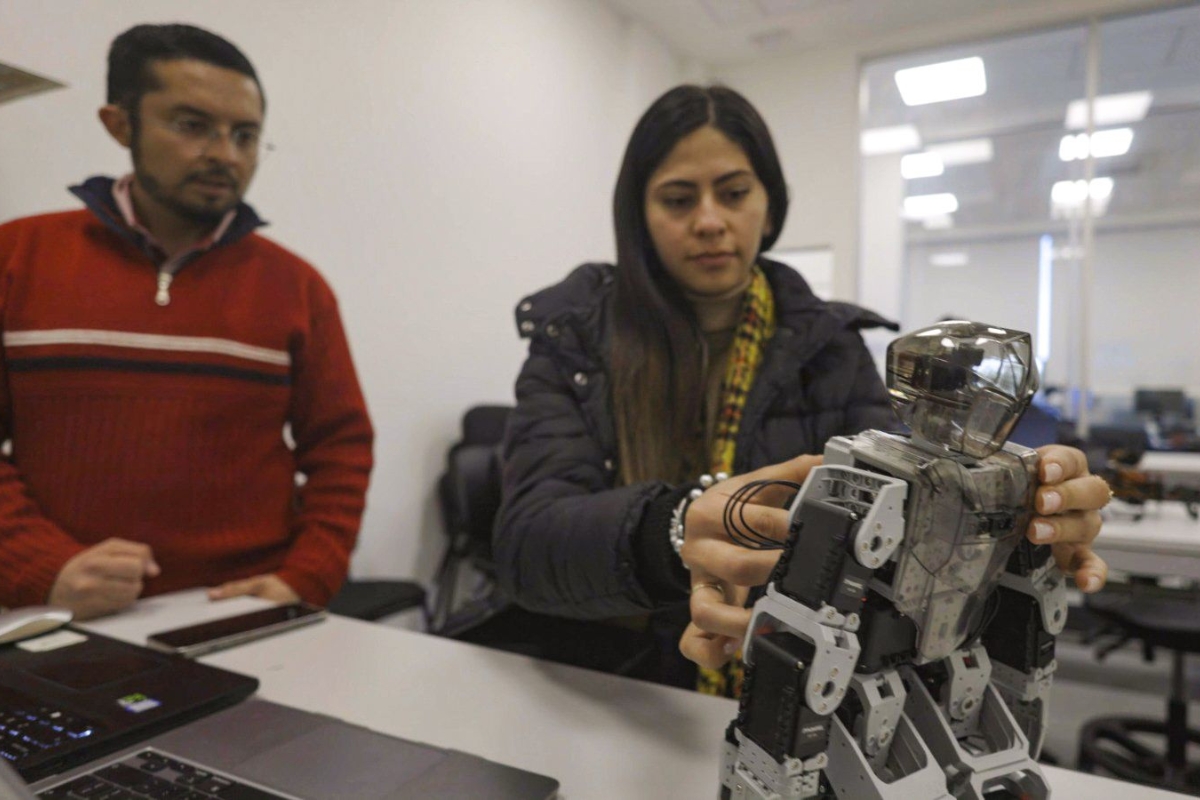 La Ingeniería en Robótica Computacional prepara profesionales para innovar en manufactura, medicina y exploración espacial. / Foto: Especial