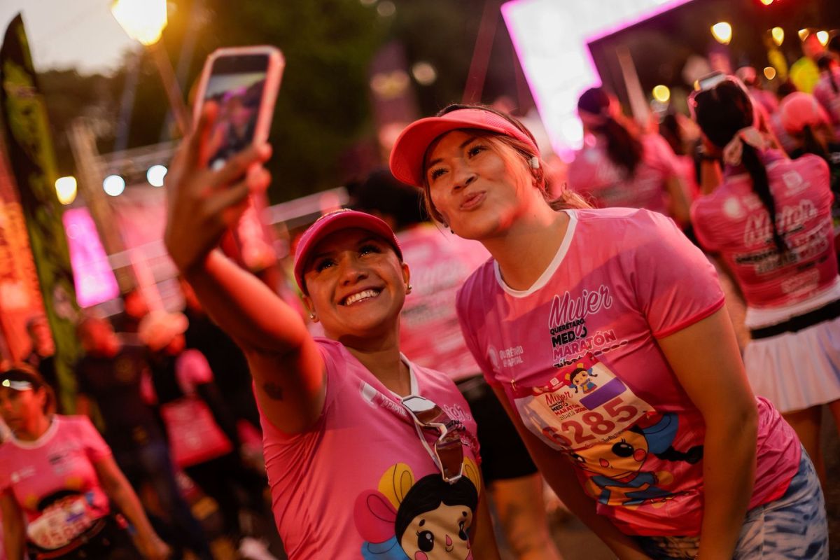 Más de 5 mil corredoras participan en Mujer Querétaro Medio Maratón 2026