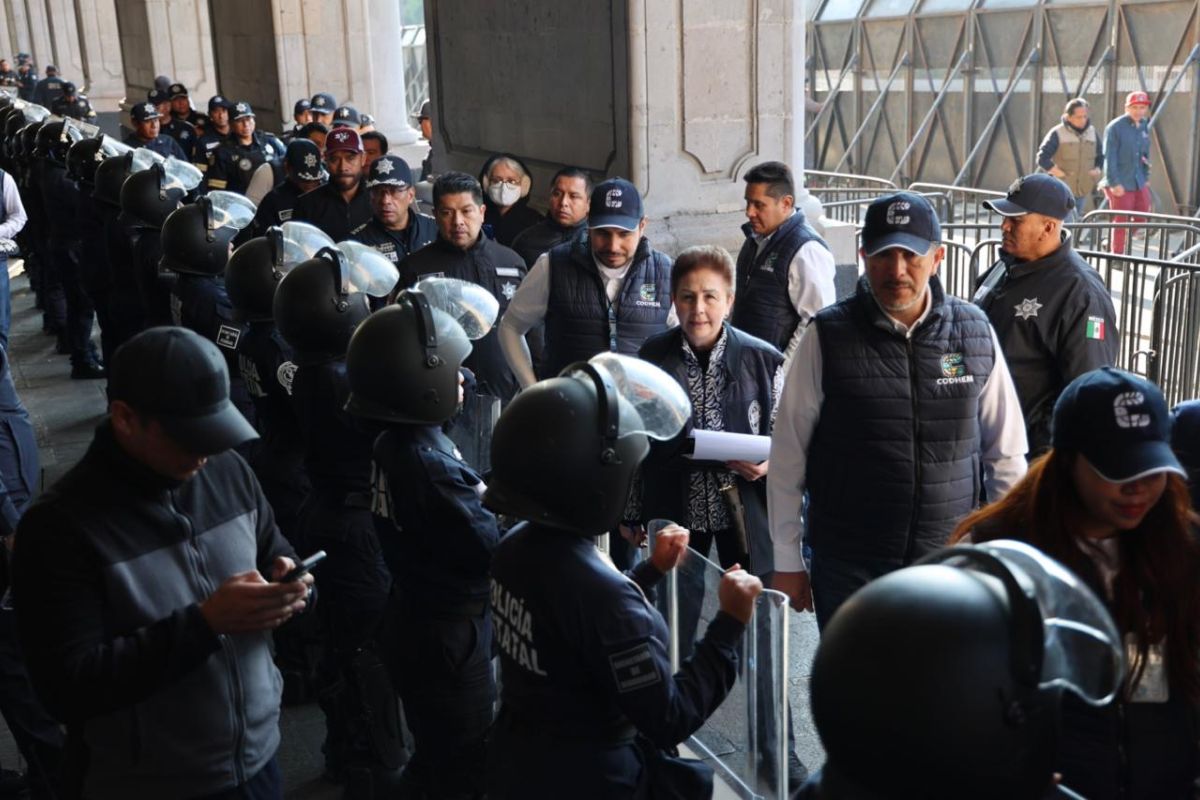 Más de 2 mil elementos de seguridad fueron revisados en operativos realizados en el Estado de México. Foto: Especial