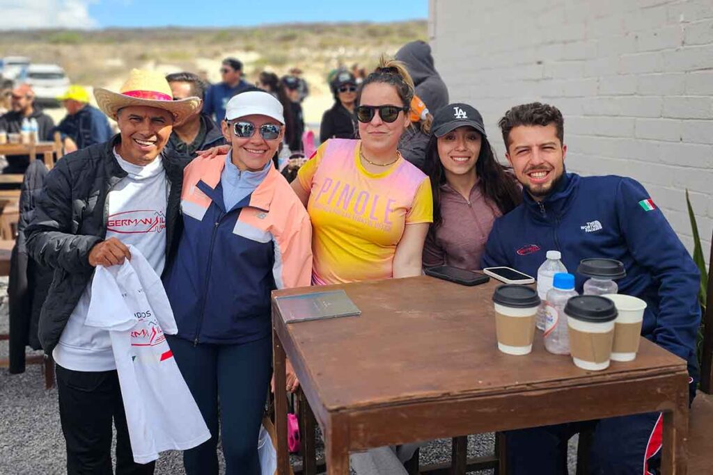 La desarrolladora CR México inauguró con una caminata los Senderos Germán Silva, dentro del desarrollo Privada Puerta Norte