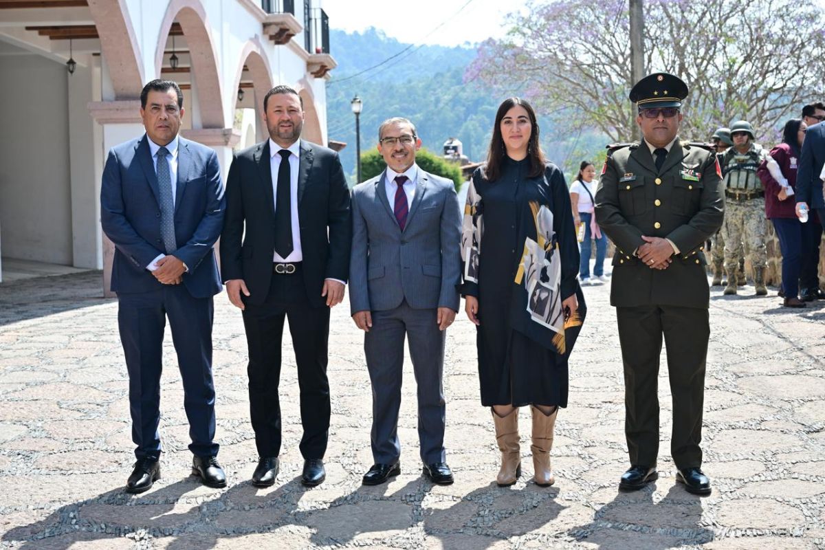 Gobierno del Edomex impulsa reforma en favor del gremio periodístico. Nayeli Gómez, coordinadora de Comunicación Social, encabezó la ceremonia de aniversario de El Ilustrador Nacional y el Día del Periodista Mexiquense. Foto: Especial