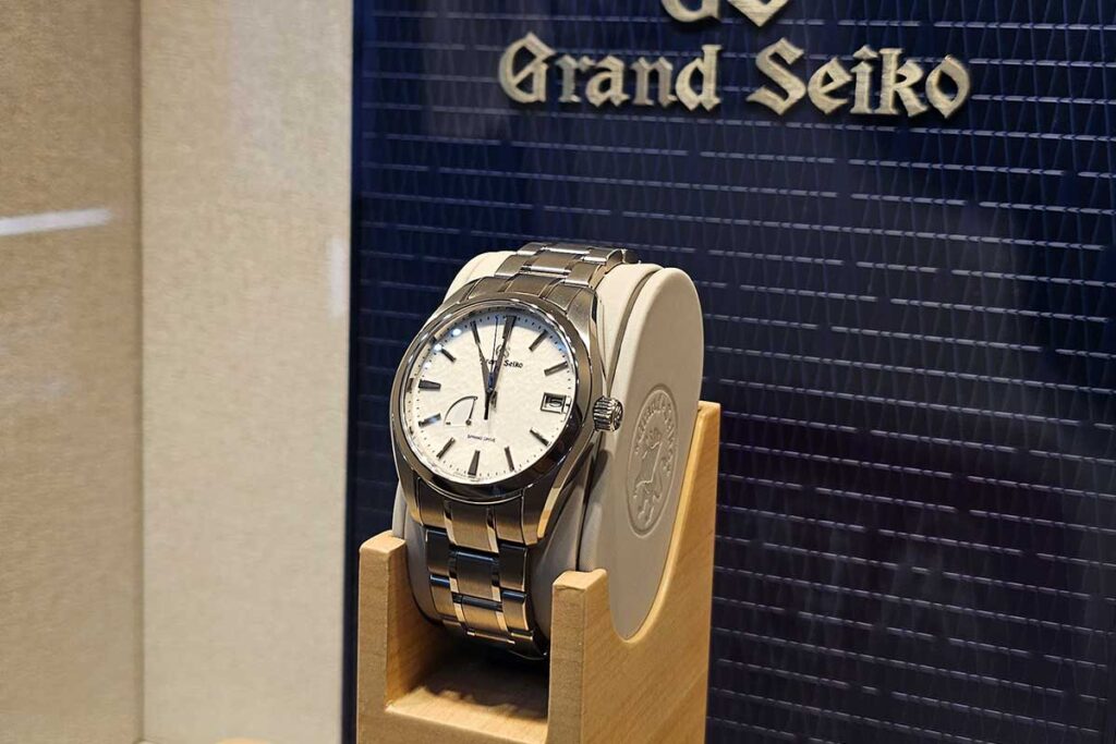 Grand Seiko en alianza con El Palacio de Hierro inaugura su boutique dentro del Centro Comercial Antea Lifestyle Center