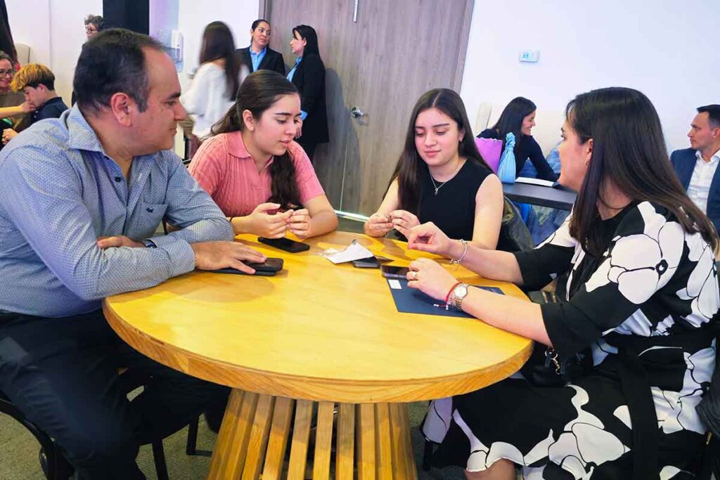 El Tecnológico de Monterrey campus Querétaro celebró la Ceremonia de la Beca al Talento Académico PrepaTec