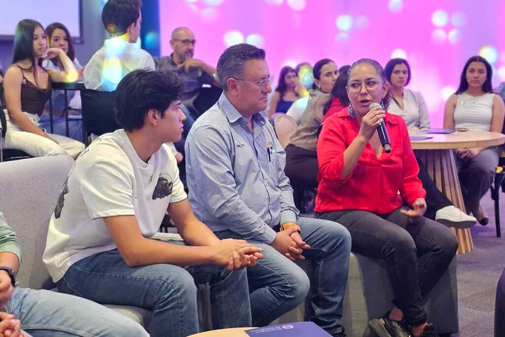 El Tecnológico de Monterrey campus Querétaro celebró la Ceremonia de la Beca al Talento Académico PrepaTec