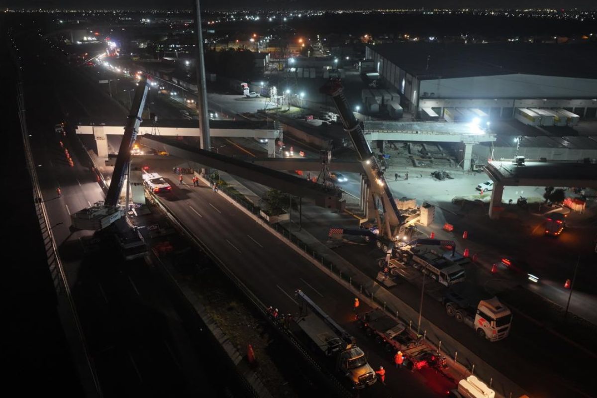 El Puente La Mexiquense avanza con trabajos continuos en Tecámac. Foto: Especial