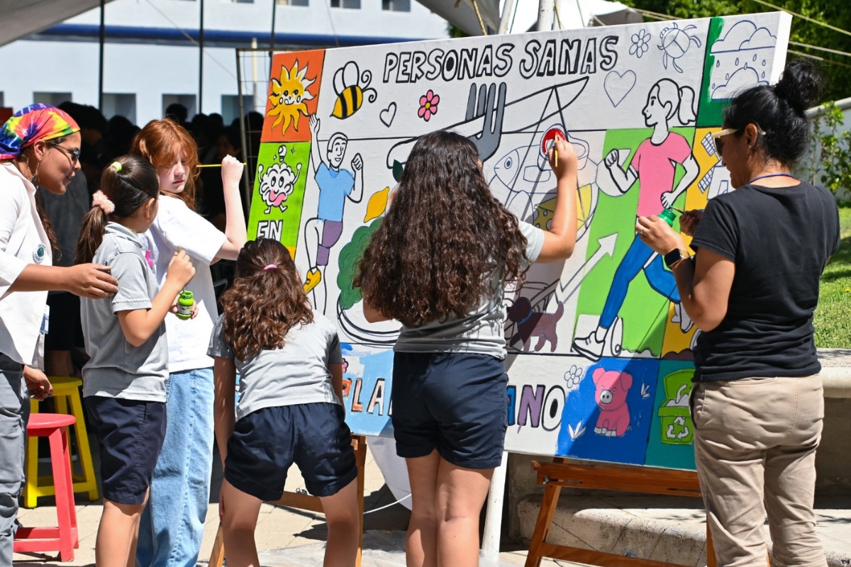 Salud planetaria y hábitos sostenibles_ así se vivió la 11ª Feria Ambiental del JFK