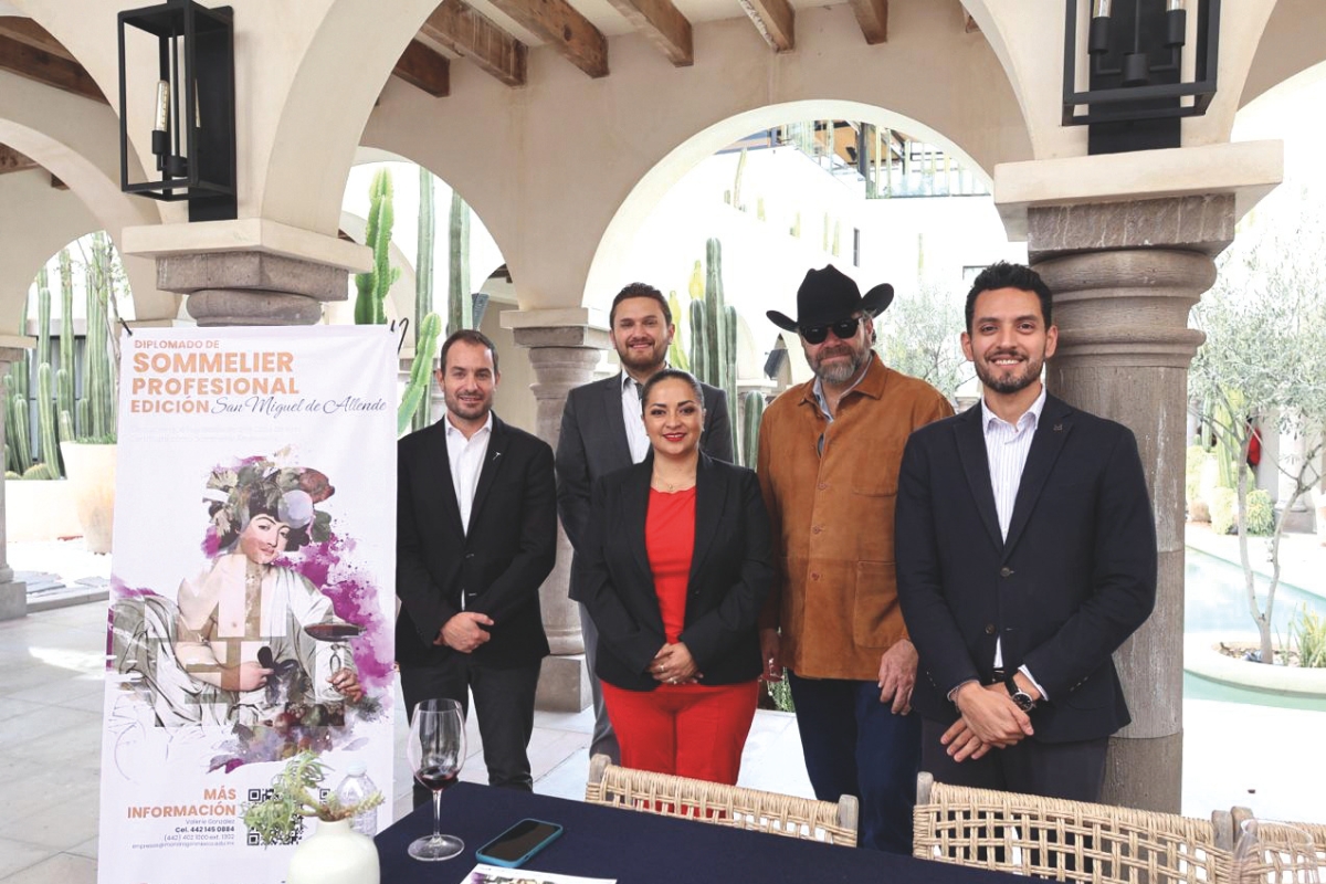 Universidad Mondragón lanza diplomado de sommelier profesional en San Miguel de Allende