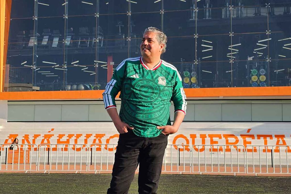 Enrique Álvarez Garibay imparte las las materias de Marketing Deportivo y Marketing Turístico en la Universidad Anáhuac Querétaro