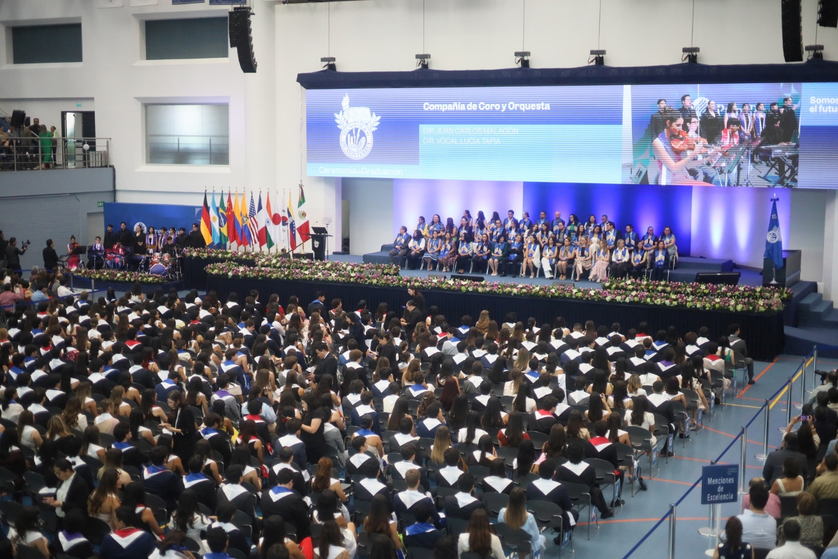 PrepaTec Querétaro celebra a 527 egresados de la generación Mayo 2026