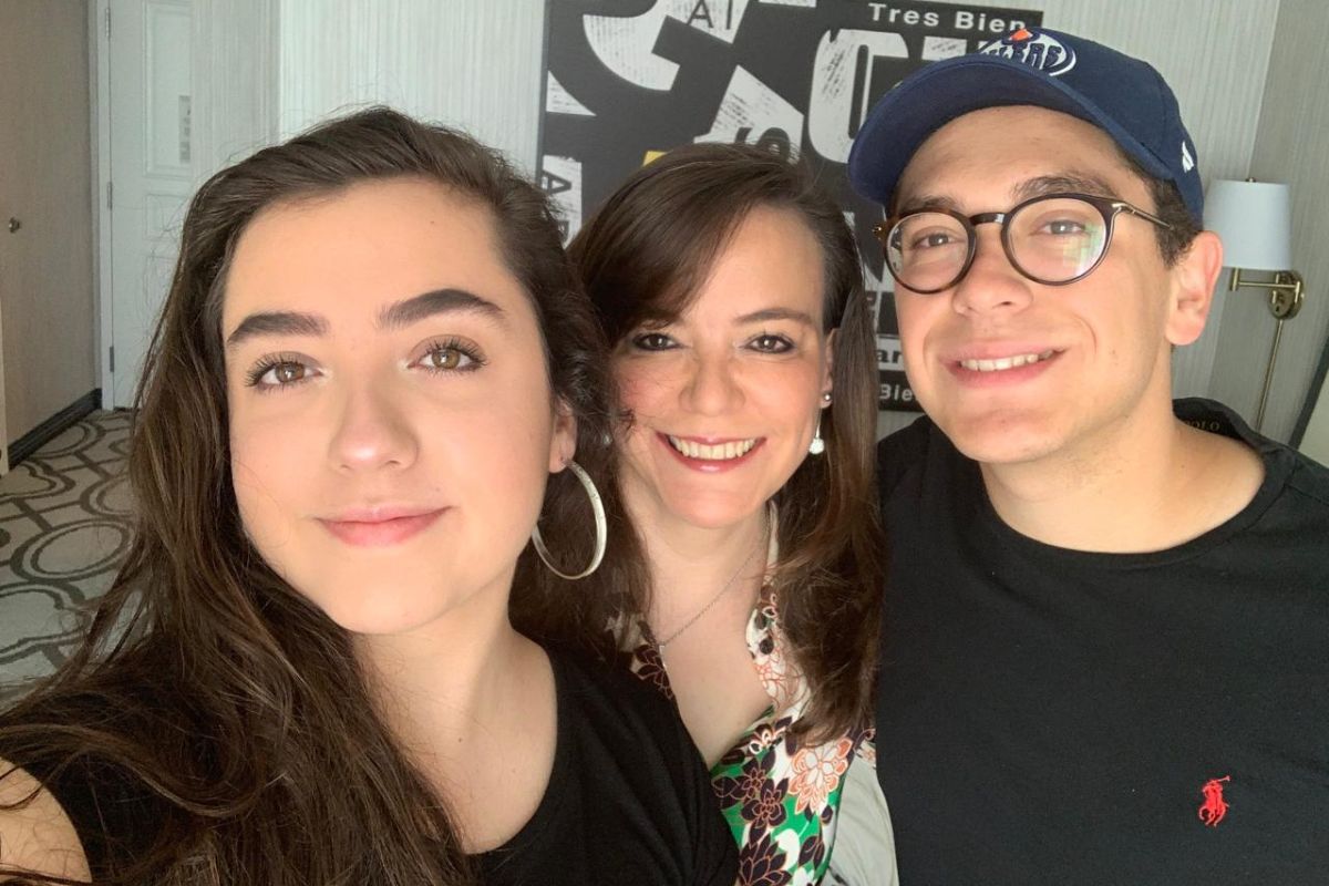 'Ser mamá cambió mi vida': historias de amor, lucha y foartaleza en Querétaro por el Día de las Madres