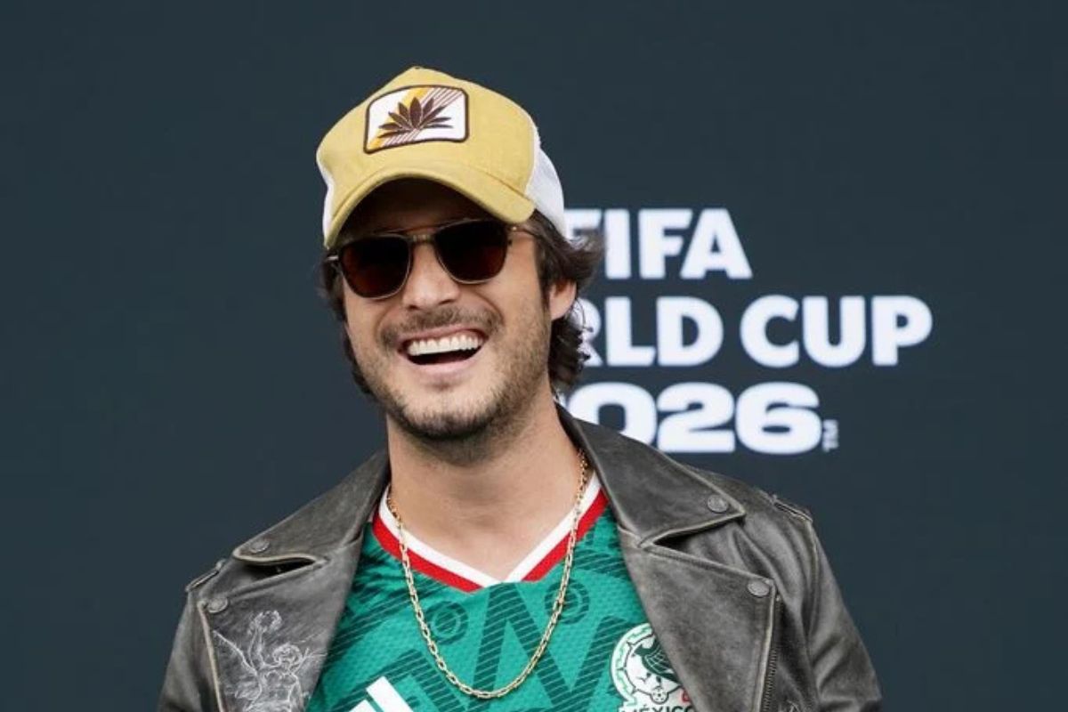 Diego Boneta fue una de las figuras más buscadas por aficionados y medios de comunicación. Foto: Especial