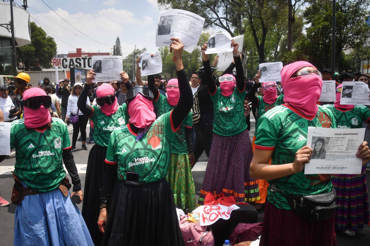 Colectivos, sindicatos y organizaciones civiles aprovecharon la atención internacional para visibilizar diversas causas sociales. Foto: Cuartoscuro