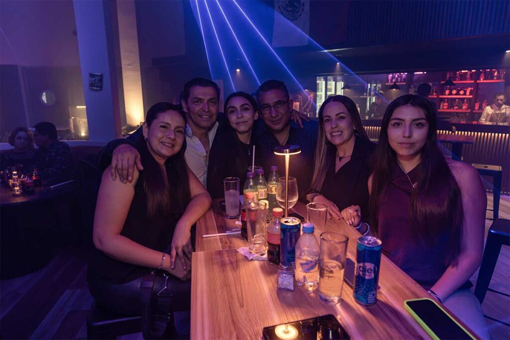 El bar Querétaro Live festeja su inauguración