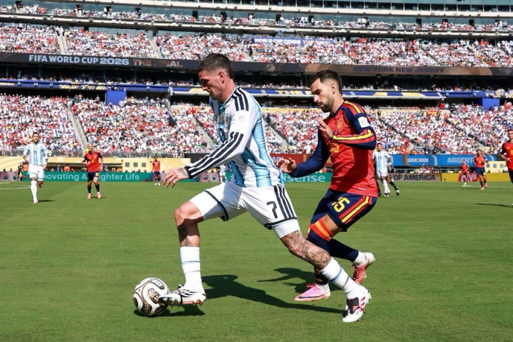 España venció a Argentina