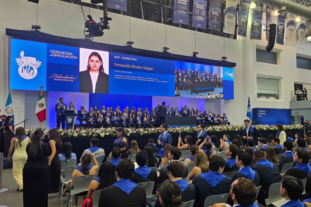 El Tec de Monterrey campus Querétaro celebró la graduación de la generación junio 2026