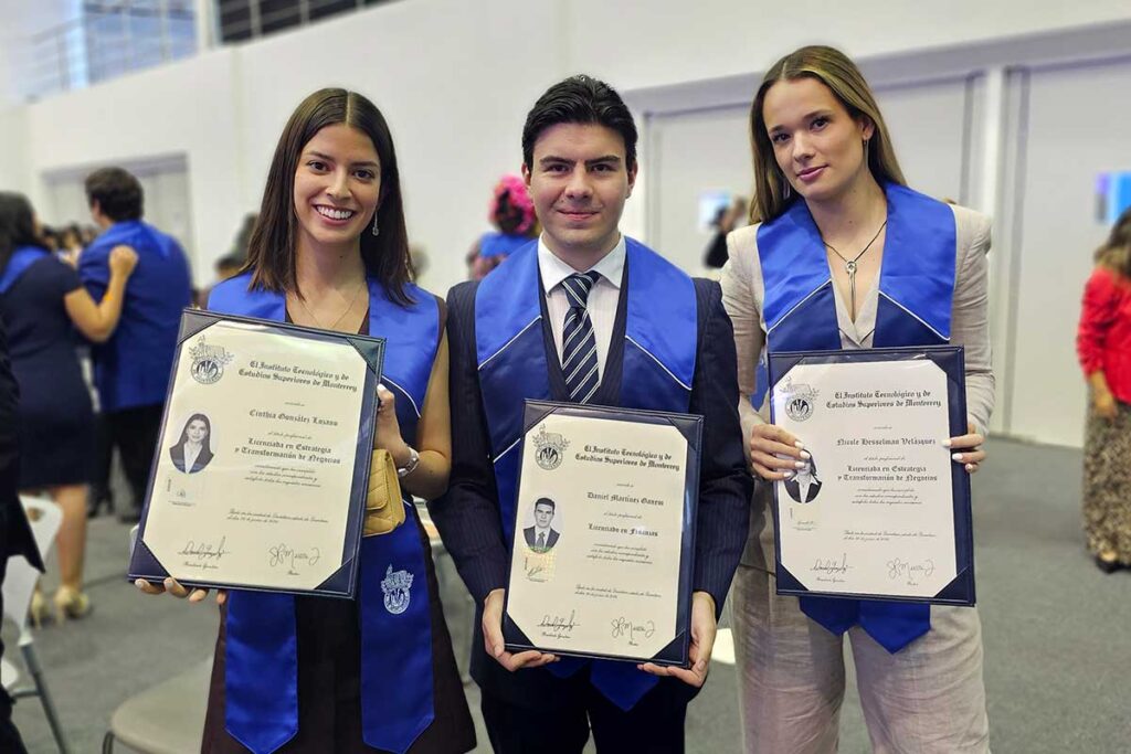 El Tec de Monterrey campus Querétaro celebró la graduación de la generación junio 2026