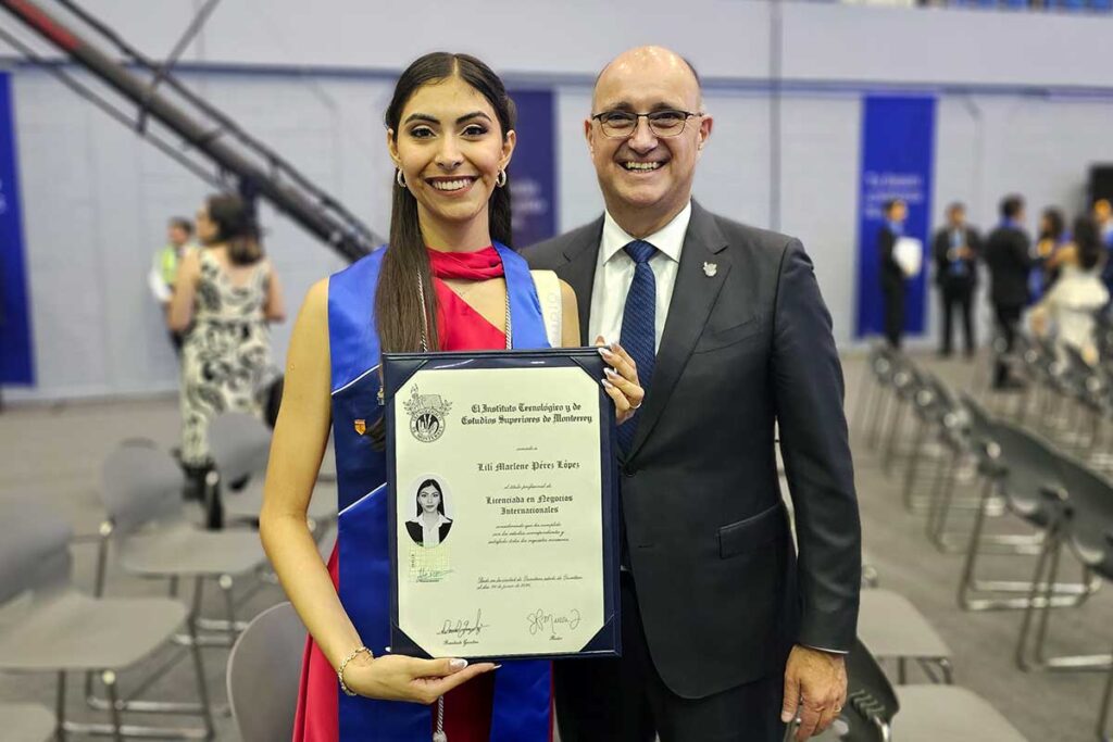 El Tec de Monterrey campus Querétaro celebró la graduación de la generación junio 2026